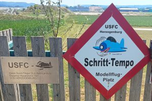 Ein Tag am Modellflugplatz